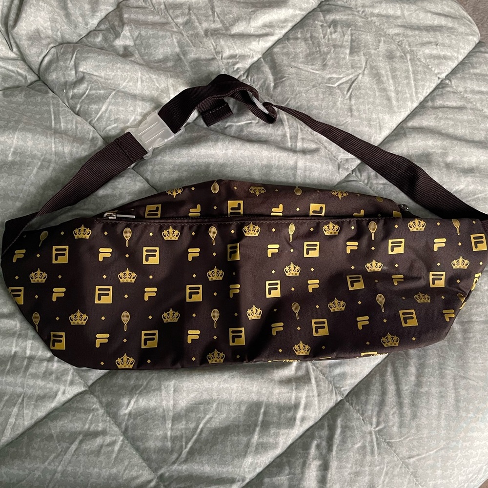 COPY - Fila Brown Fannypack Bag - Picture 2 of 7